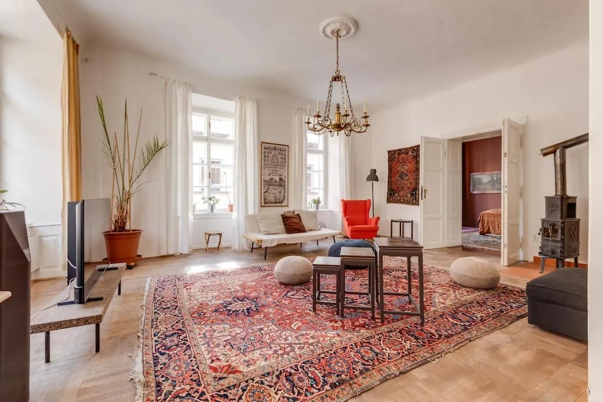 Old Town Magical Stay Comfy 2Bdr Historic House Prague Appartement